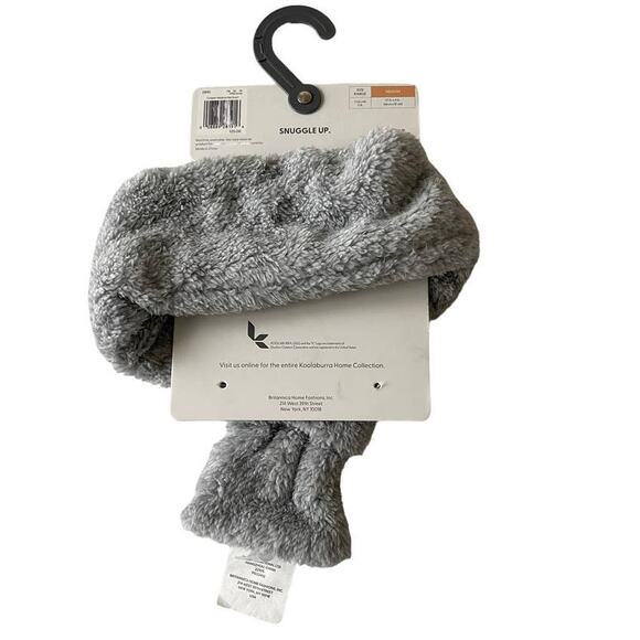 Koolaburra By Ugg Copper‎ Pet Scarf for Dogs  M  **NWT - Picture 3 of 6